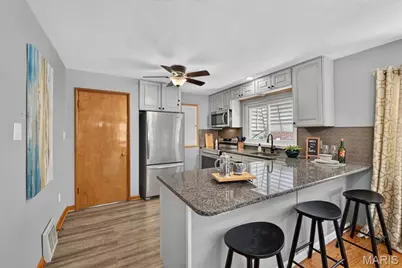 5716 Eichelberger Street, Saint Louis, MO 63109 - Photo 5