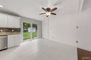 3350 Greenbridge Dr, Bridgeton, MO 63044 - Photo 11