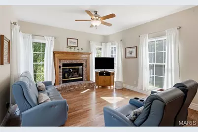 10209 Eddingham Terrace, Saint Louis, MO 63128 - Photo 21