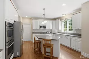 10209 Eddingham Terrace, Saint Louis, MO 63128 - Photo 13