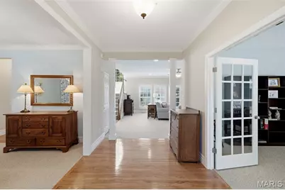 10209 Eddingham Terrace, Saint Louis, MO 63128 - Photo 7