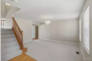 210 Autumn Rose Ct, O'Fallon, MO 63368 - Photo 5