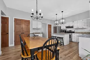 2 Democracy Cir, O'Fallon, MO 63368 - Photo 11