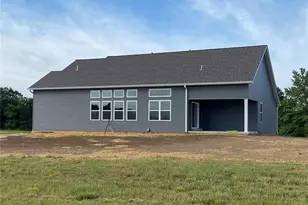 26300 Harmony Hls Dr, Warrenton, MO 63383 - Photo 3