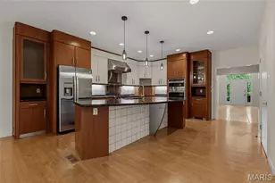8333 Kingsbury Blvd, Clayton, MO 63105 - Photo 9