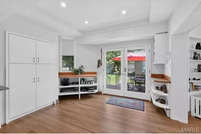 6947 Pershing Avenue, University City, MO 63130 - Photo 17