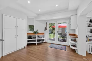 6947 Pershing Ave, University City, MO 63130 - Photo 17