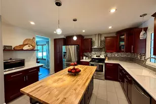 4 El Rancho Dr, Hannibal, MO 63401 - Photo 11