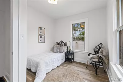 6856 Plymouth Avenue, University City, MO 63130 - Photo 17