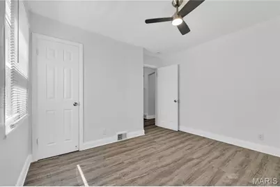 138 Elkan Avenue, Saint Louis, MO 63135 - Photo 13