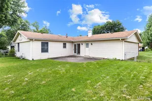 13 Newberry Dr, Saint Peters, MO 63376 - Photo 27