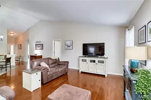 8 Turtle Creek Villas Dr, O'Fallon, MO 63366 - Photo 17