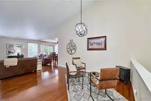 8 Turtle Creek Villas Dr, O'Fallon, MO 63366 - Photo 11