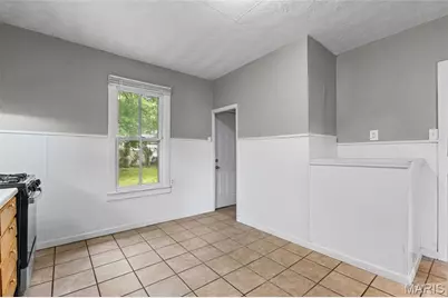 7033 Julian Avenue, University City, MO 63130 - Photo 5