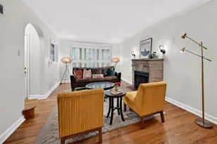 423 Maelln Dr, Webster Groves, MO 63119 - Photo 5