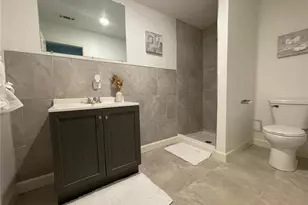 8428 St Olaf Dr, Saint Louis, MO 63134 - Photo 13