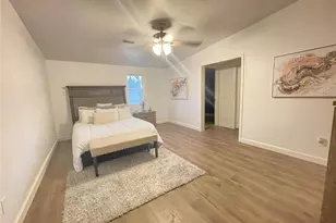 8428 St Olaf Dr, Saint Louis, MO 63134 - Photo 11