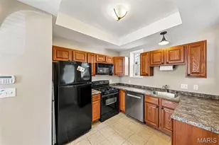 4401 Wilcox Ave, Saint Louis, MO 63116 - Photo 17