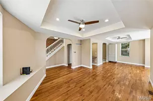 4401 Wilcox Ave, Saint Louis, MO 63116 - Photo 13