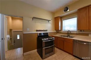 358 W Loretta Ave, Lemay, MO 63125 - Photo 13