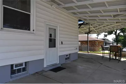 358 W Loretta Avenue, Lemay, MO 63125 - Photo 37