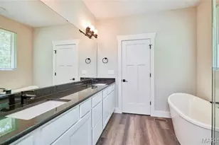 105 Merz Mdws Dr, Troy, MO 63379 - Photo 7