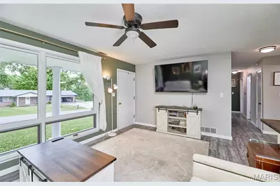 7 Myron Place, Troy, MO 63379 - Photo 11