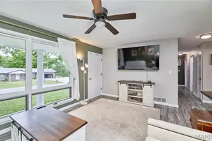 7 Myron Pl, Troy, MO 63379 - Photo 11