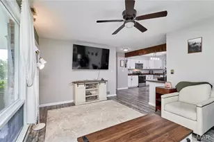 7 Myron Pl, Troy, MO 63379 - Photo 9