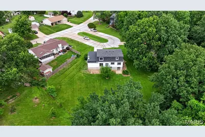 2 Southgate Court, Saint Charles, MO 63304 - Photo 39