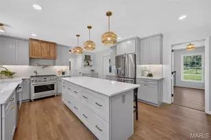 12529 Windmoor Pl, Town and Country, MO 63131 - Photo 3