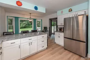 130 Satinwood Ct, Saint Charles, MO 63304 - Photo 5