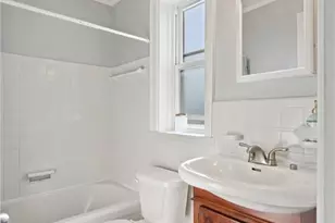6533 Tholozan Ave, Saint Louis, MO 63109 - Photo 21