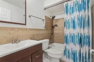 1511 Hampton Hall Dr, Chesterfield, MO 63017 - Photo 21