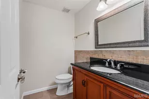 1511 Hampton Hall Dr, Chesterfield, MO 63017 - Photo 15