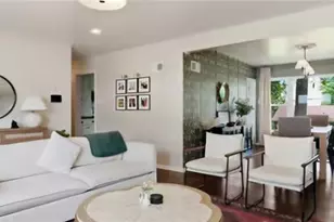 1015 Chartres Ave, University City, MO 63132 - Photo 9