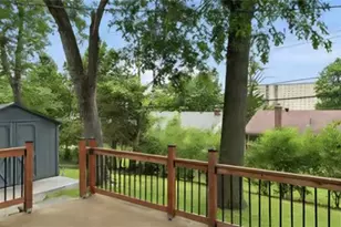 1015 Chartres Ave, University City, MO 63132 - Photo 31