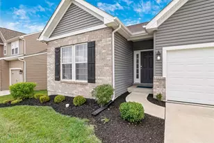 1007 Wyndgate Meadows Ct, Lake Saint Louis, MO 63367 - Photo 3