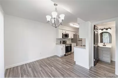 13 Dixons Court #B, O'Fallon, MO 63366 - Photo 7