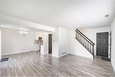 13 Dixons Court #B, O'Fallon, MO 63366 - Photo 5