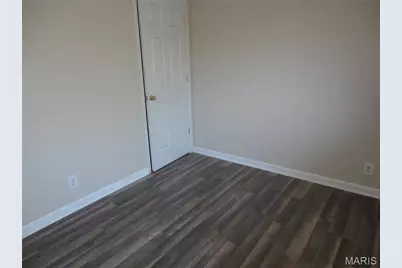 10323 Varnum Drive, Saint Louis, MO 63136 - Photo 17