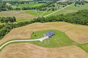 887 Burt Ln, New Haven, MO 63068 - Photo 95