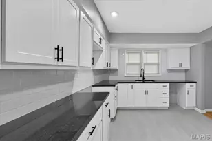 917 Westwold Ave, Ferguson, MO 63135 - Photo 11
