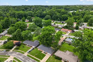 917 Westwold Ave, Ferguson, MO 63135 - Photo 37