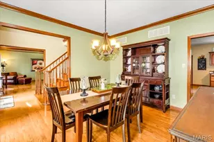2561 Christopher Oaks Ct, Oakville, MO 63129 - Photo 9