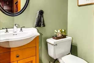 2561 Christopher Oaks Ct, Oakville, MO 63129 - Photo 23