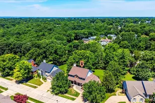 2561 Christopher Oaks Ct, Oakville, MO 63129 - Photo 57