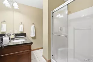 2561 Christopher Oaks Ct, Oakville, MO 63129 - Photo 37