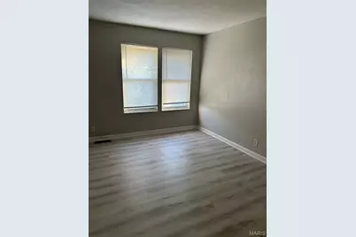 9548 Chamblin Drive, Saint Louis, MO 63123 - Photo 15
