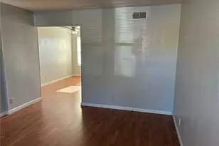 9548 Chamblin Dr, Saint Louis, MO 63123 - Photo 17